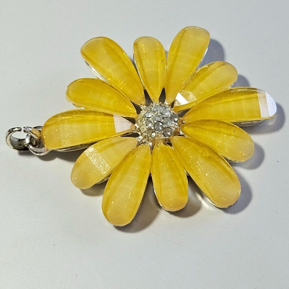 Silver Tone Sparkly Yellow Flower Pendant Clear Rhinestone Accents - Picture 7 of 9